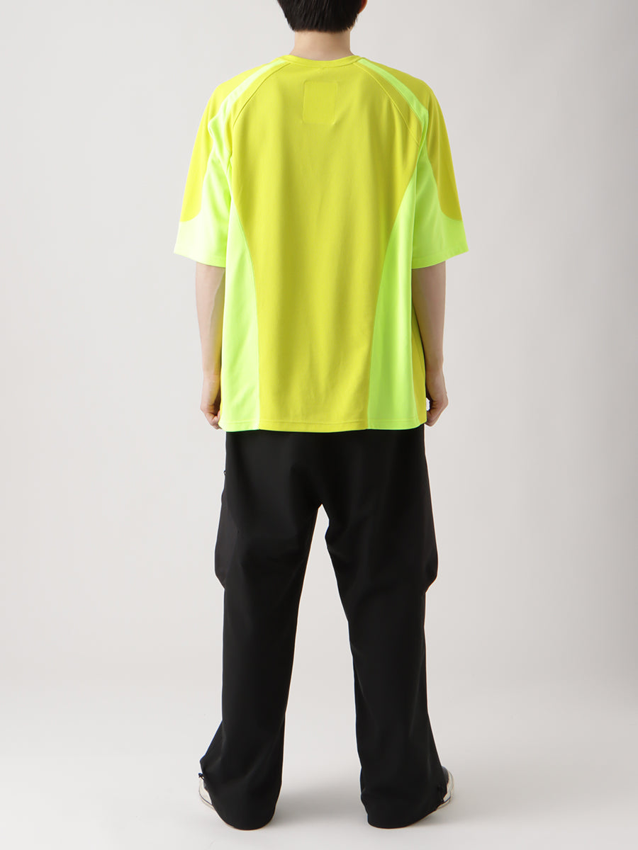 CURVACEOUS TECH T SHIRT
