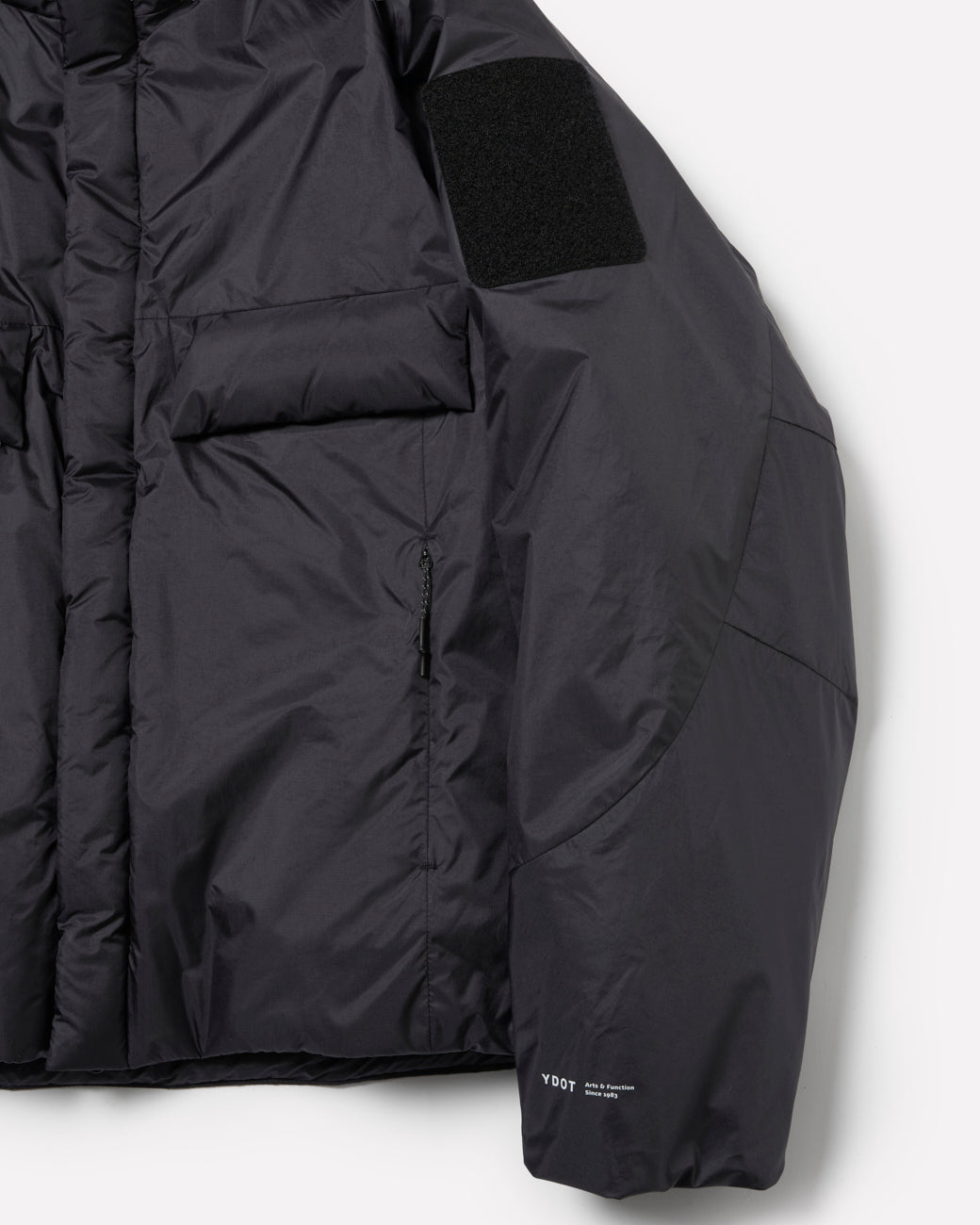 CONTOUR DOWN JACKET