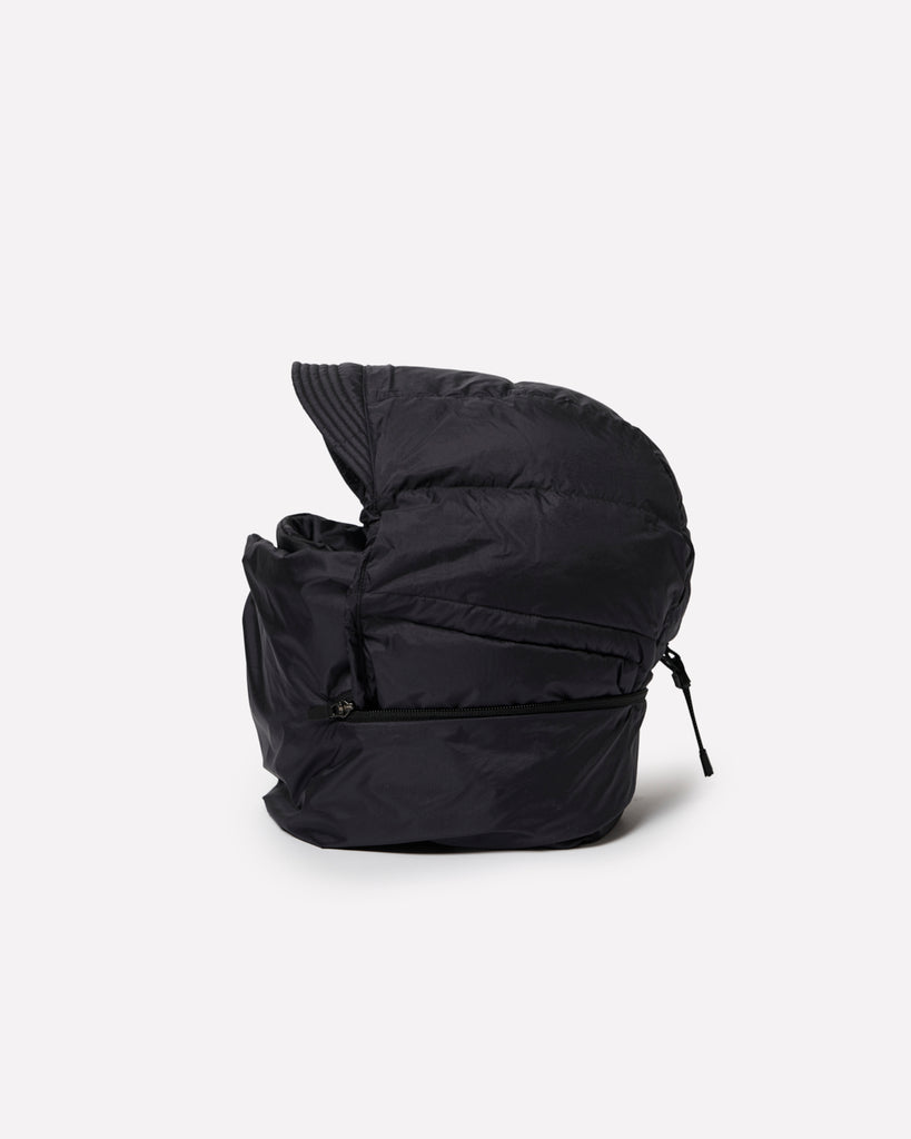 CONTOUR HOODED WARMER