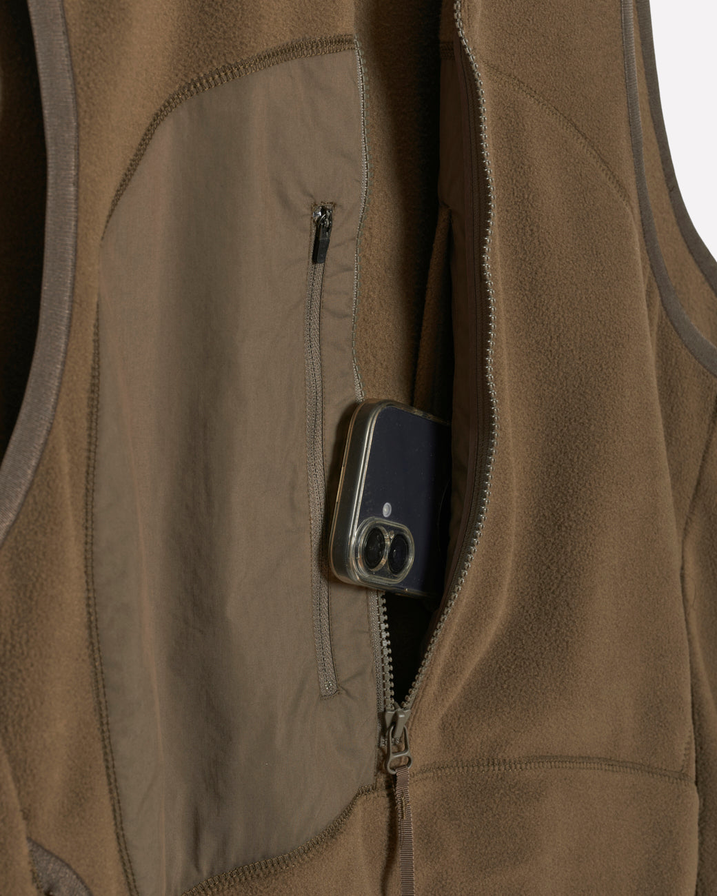 TECH FLEECE CIRCLE ANORAK VEST