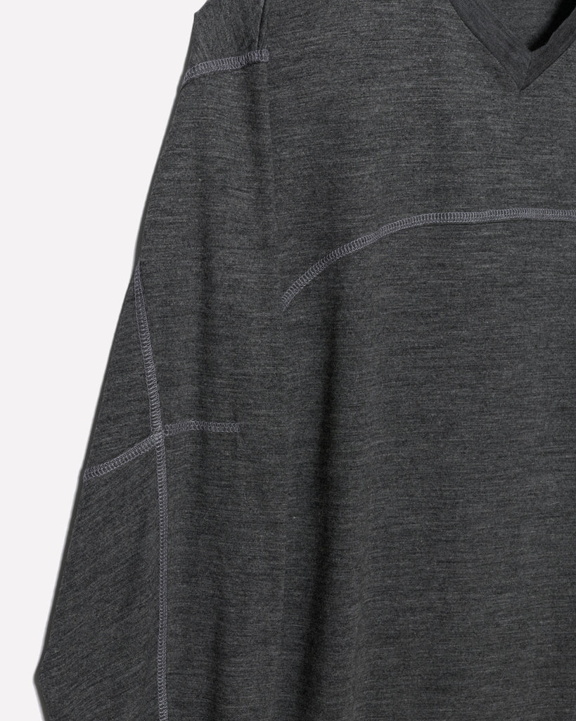 JUN MIKAMI × YDOT V NECK MERINO TOP