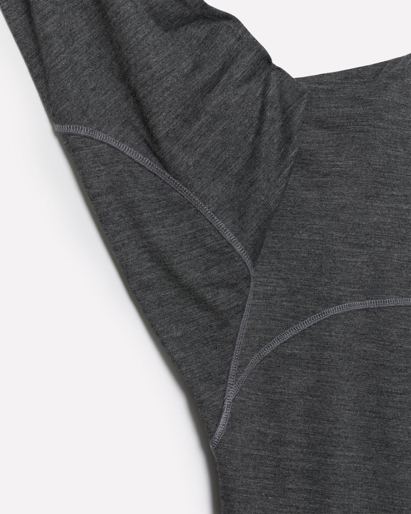 JUN MIKAMI × YDOT V NECK MERINO TOP