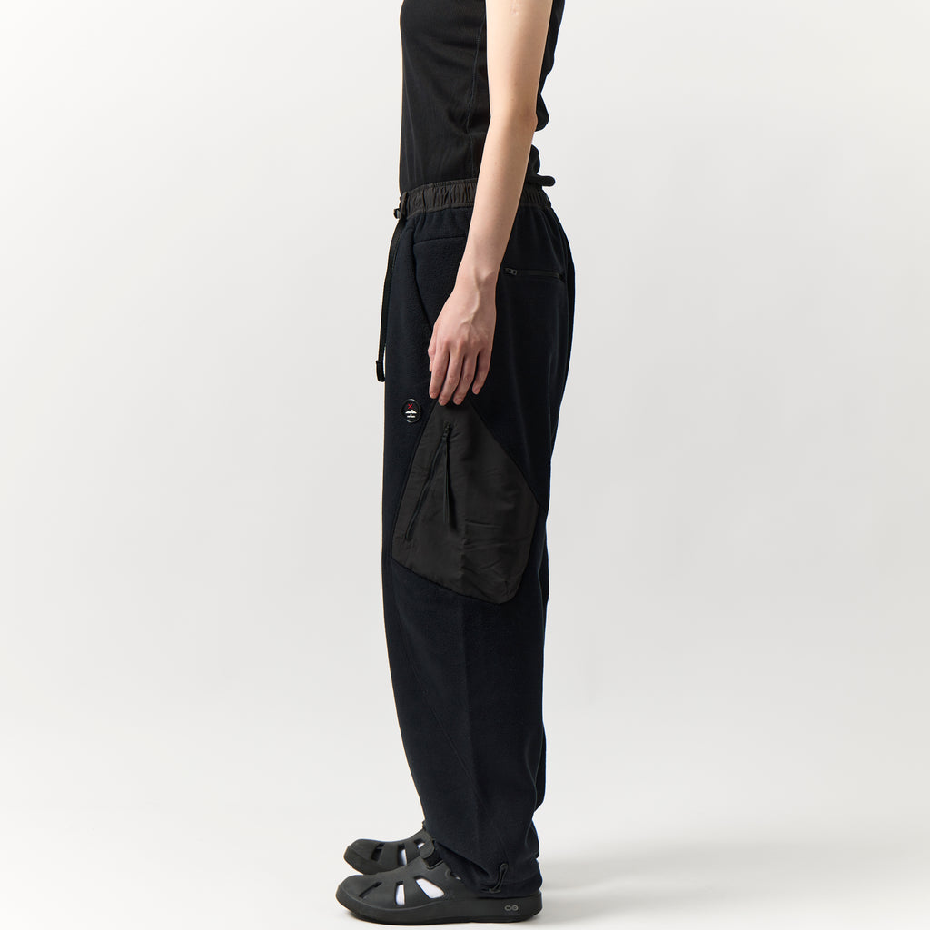 LOOSE FIT TECH FLEECE PANTS