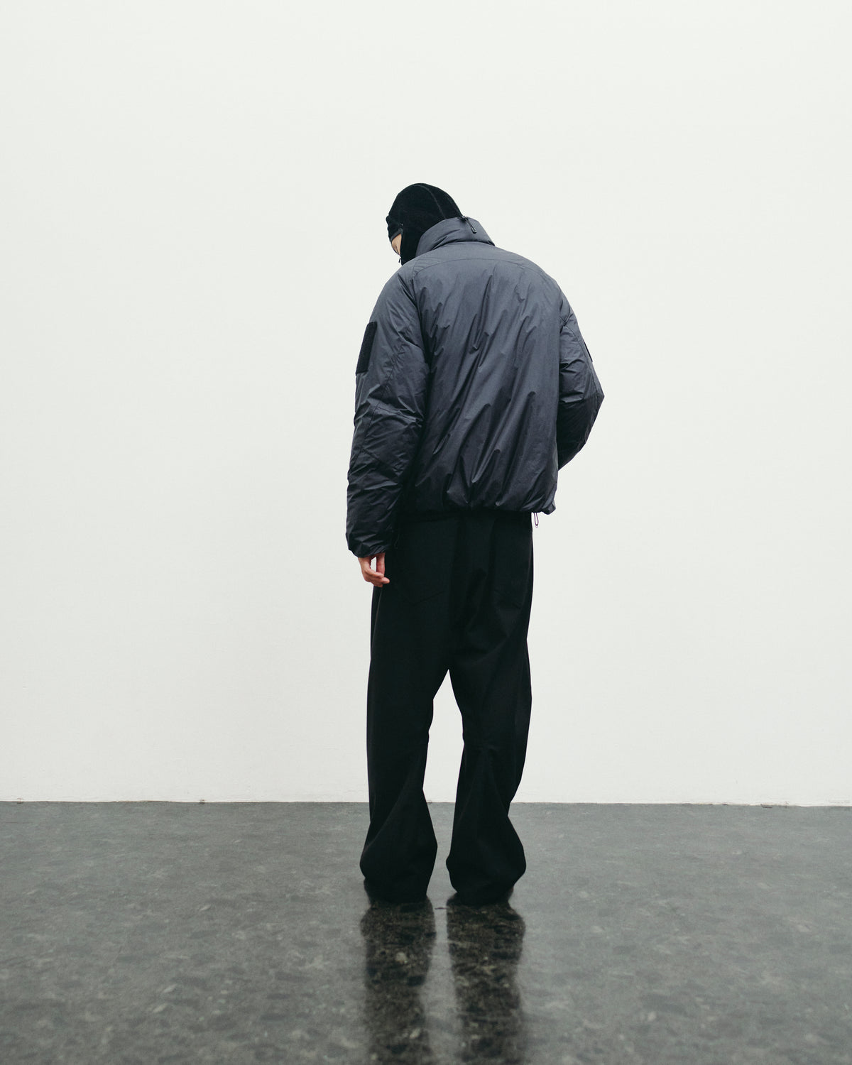CONTOUR DOWN JACKET