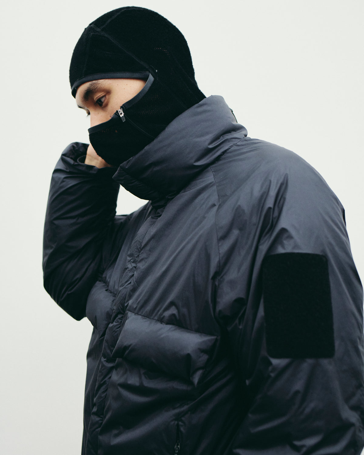 CONTOUR DOWN JACKET