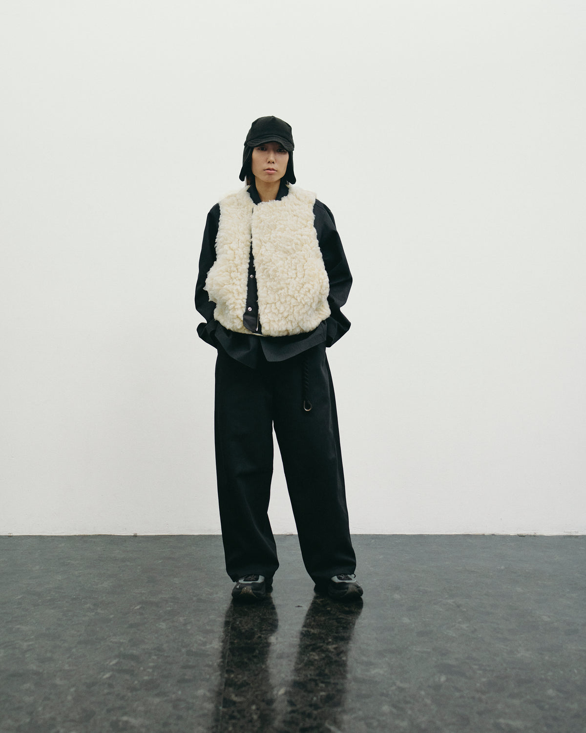 RAW FLEECE VEST