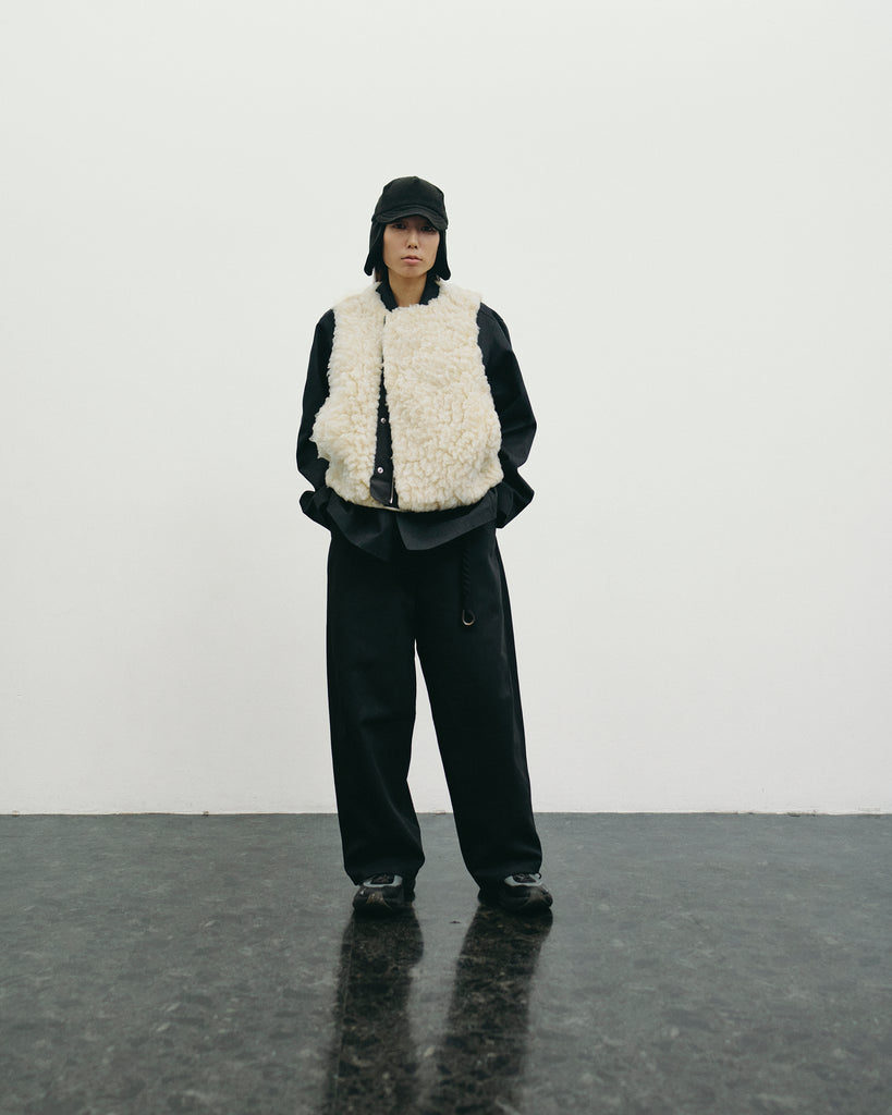 RAW FLEECE VEST
