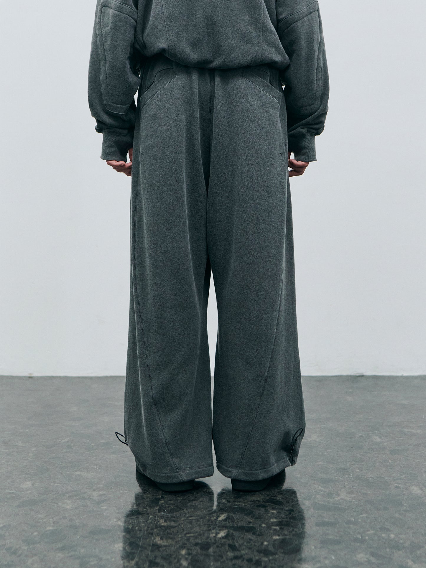 PIGMENT DYE CIRCLE BUGGY PANTS