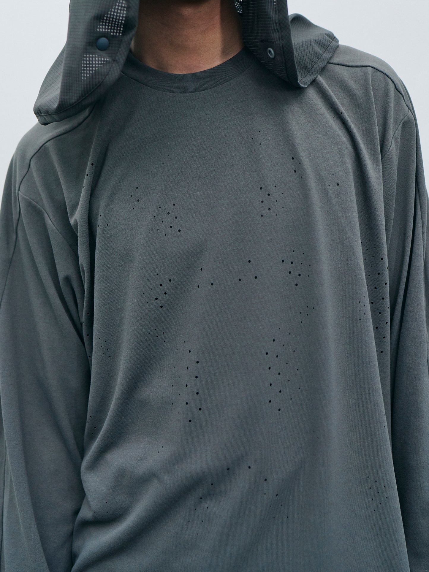 FRACTAL HOLE L/S TSHIRT